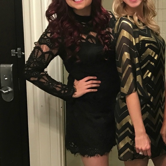 Black cocktail dress - Picture 2 of 2